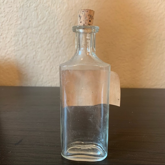 Antique apothecary carbolic acid poison antidote glass bottle - Picture 8 of 9